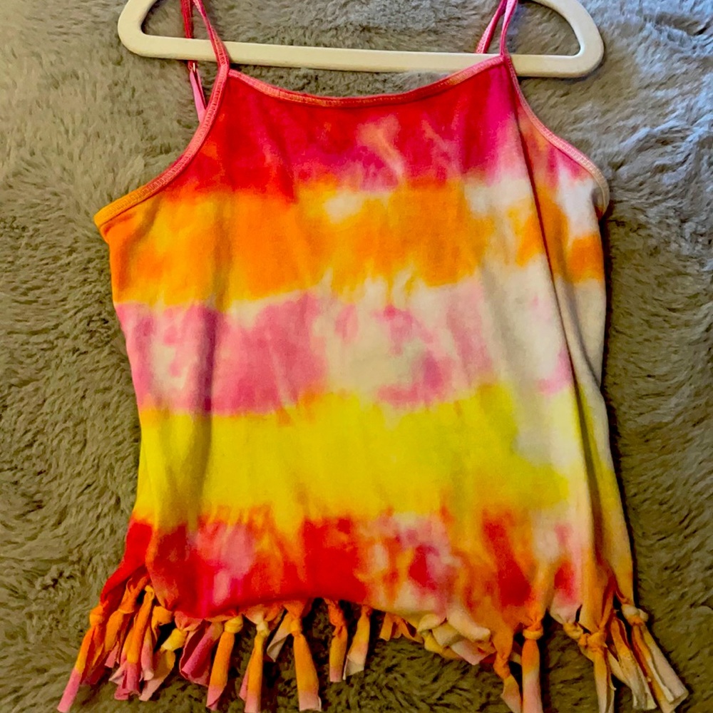 tie-dye tank top